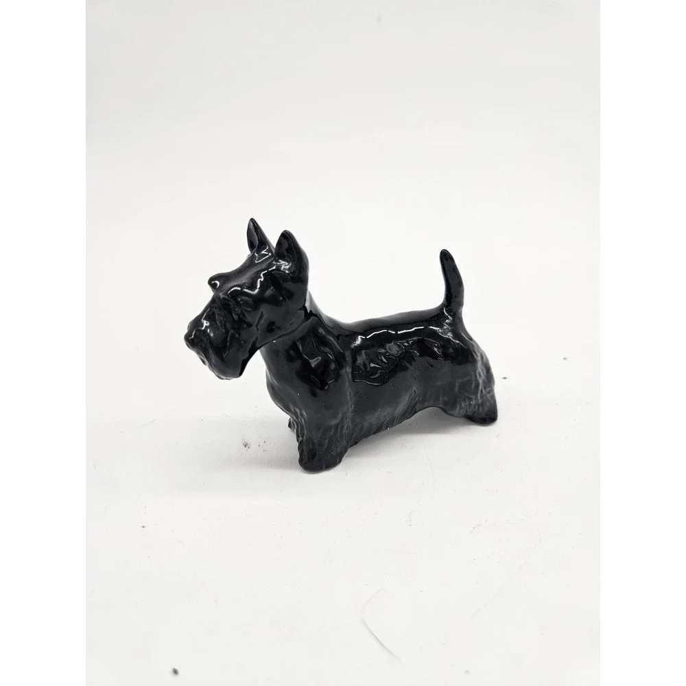 Small Beswick England Black Scottish Terrier Scottie Dog Figurine